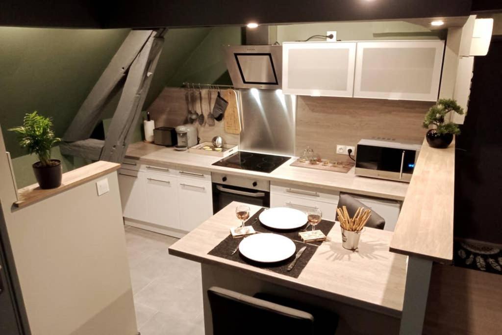 L'Evasion... Balneo. Apartment Sainte-Savine Bagian luar foto